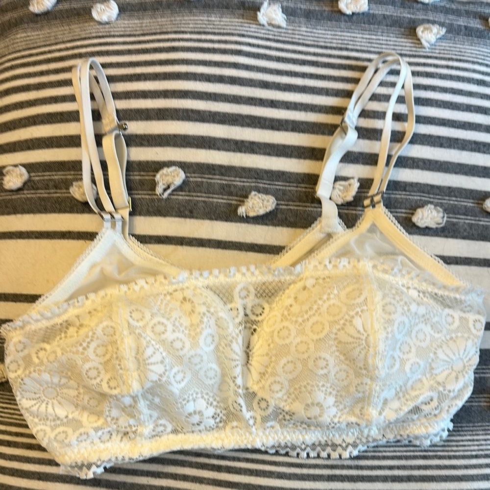 Aerie Lace Bralette in Cream